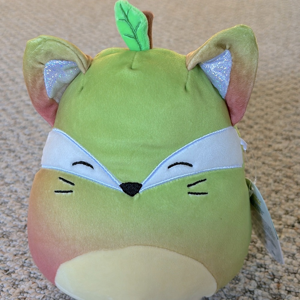 FIFI SQUISHMALLOW